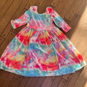Tie Dye dress with pockets!
